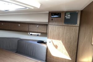 Bavaria S29 Palma – fuel-efficient motorboat with twin engines, perfect for beginners and day trips, available for rent with skipper training