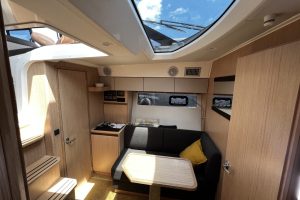 Interior cabin of Bavaria SR36