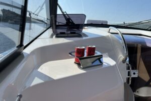 Cockpit of Bavaria 33 HT Palermo – spacious and comfortable helm area with modern controls and seating